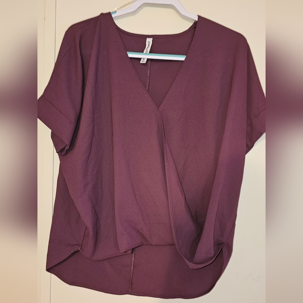 Zenana Outfitters Blouse